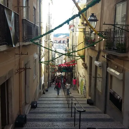 喷泉复古之家公寓