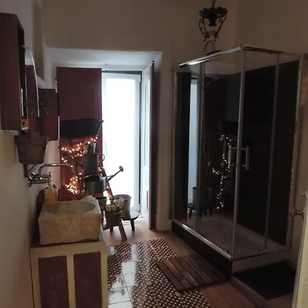 喷泉复古之家公寓 *